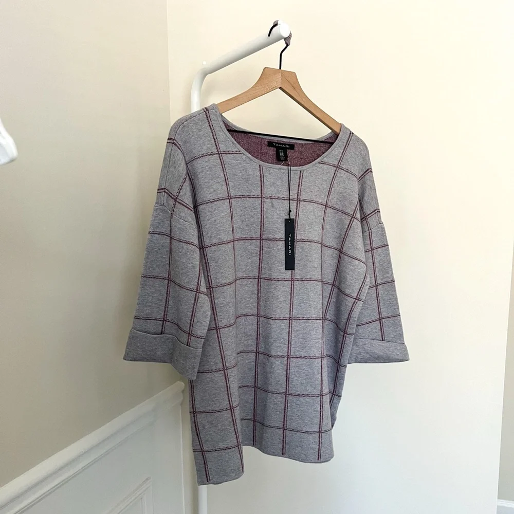 NWT TAHARI Pullover Plaid Knit Sweater Top 3/4 Sleeves Tunic Grey Red Women’s 1X - Picture 3 of 13
